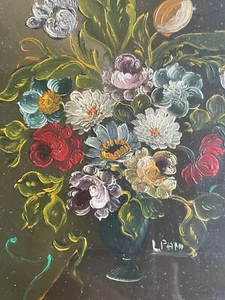 Timelessly Charming - Floral Arrangement by L. Pani - Picture 1 of 16