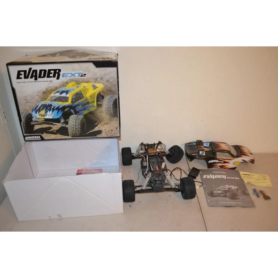 Duratrax Evader EXT2 RC Electric Stadium Truck RTR w/ Battery Charger -FOR PARTS - Image 1 of 4