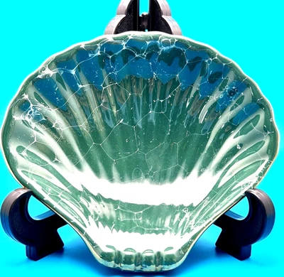 Sabonete em forma de concha de cerâmica Allure sabonete floresta verde mármore aparência acabamento dourado - Imagem 1 de 4