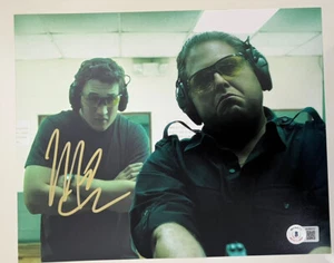 MILES TELLER SIGNED WAR DOGS 8X10 PHOTO BAS BECKETT - Picture 1 of 2