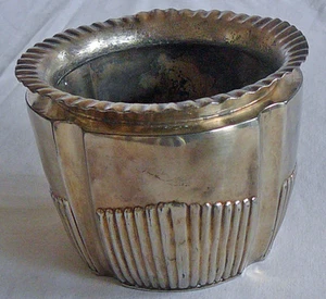 Silverplate Queen Anne style Gardeniere (Flowerpot) - Picture 1 of 1