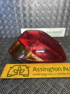 2004 SUBARU LEGACY REAR LIGHT DRIVER SIDE ESTATE - Picture 1 of 3