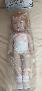 Vintage DAISY KINGDOM PANSY 18" Puppe blond, blaue Augen Augen Camisole 1998 NEU - Bild 1 von 2