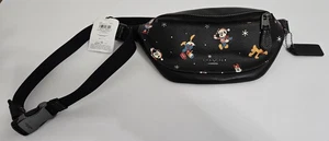 Nuevo con etiquetas Riñonera Coach X Disney Holiday Warren Mini Bolso Cinturón Estampado Vacaciones CL964 - Imagen 1 de 9