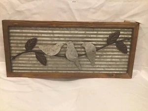 Decorative Farmhouse Metal Wood Bird Wall Hanging Picture - NEW - Picture 1 of 1
