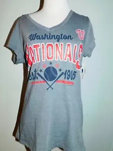 Washington Nationals Women's Large V-Neck Shirt, Large - Picture 1 of 1