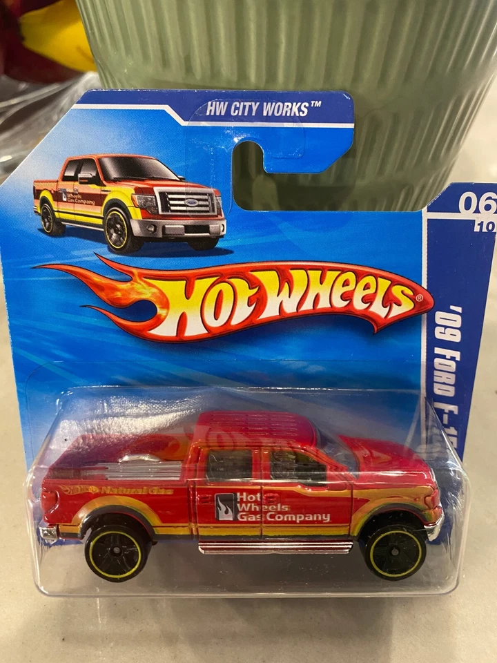 Hot Wheels Rosso '09 Ford F-150 Hw Città Fabbrica 2010 Piccolo Scheda - Immagine 1 di 1