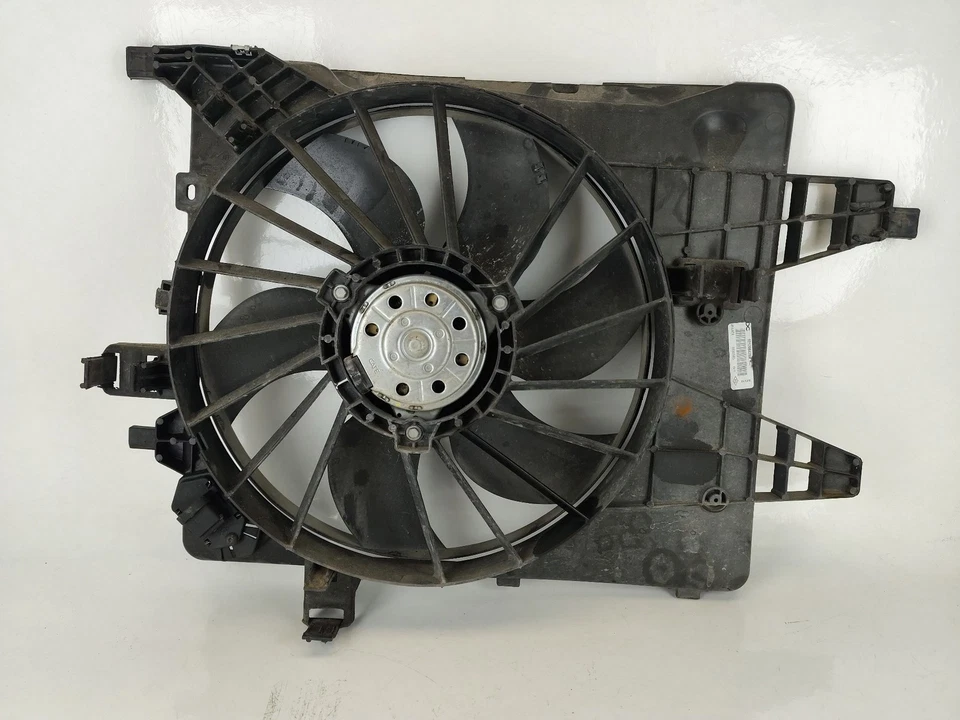 921206476R ELECTRIC FAN / 186815 FOR RENAULT KANGOO EXPRESS FW0/1_ 1.5 DCI 8 - Image 1 of 4
