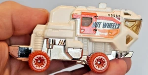Plataforma de camión fundido a presión suelta Hot Wheels 2020 Red Planet Transport - Imagen 1 de 5