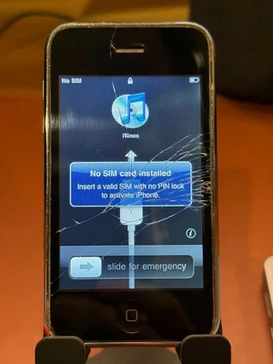 VINTAGE APPLE IPHONE 3G 8GB BLACK - Unactivated - MODEL: A1241 - MB704LL - Image 1 of 3