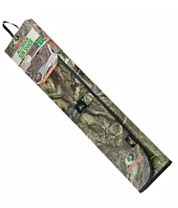 Camo Hunting Print Universal 63" x 28.5" Accordion Folding Windshield Sun Shade - Picture 1 of 7