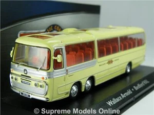 BEDFORD VAL MODEL COACH BUS WALLACE ARNOLD 1:76 SCALE CORGI OOC ATLAS 4642102 K8 - Picture 1 of 4
