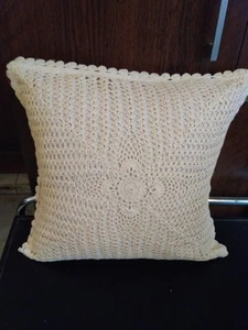 2 Häkelkissenbezug Farbe beige Gr. 16 Zoll x 16 Zoll Handarbeit - Bild 1 von 1