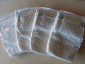 Dolls Mini 4 Real Baby Nappies To Fit 18 - 24 in Dolls - Zapf Baby Born Etc