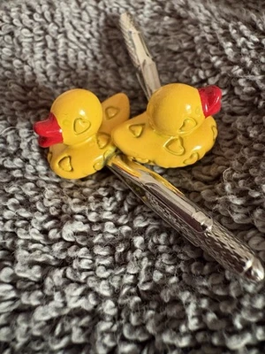 Abotoaduras de borracha para pato - Imagem 1 de 3