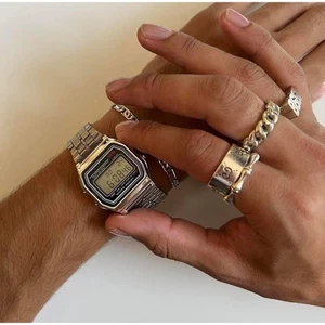 Reloj Digital Y2K Vintage Plateado - Acero Inoxidable, Ajustable, Unisex, Nuevo - Imagen 1 de 19