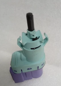 2014-2023 Jeep Cherokee Front Brake Light Switch Sensor 68349583AA - Foto 1 di 6