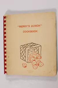 1975 Berry's Bunch Cookbook Signed by Helen Berry 63/100 OES Louisville KY - Picture 1 of 7