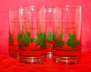 Libbey Holly & Berries 4 Tall Tumblers Old Fashion Christmas Water Glasses - Picture 1 of 3