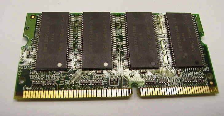 Memory 256 MB SoDIMM RAM 144Pin Toshiba Satellite 8200 Pro 6000 - Image 1 of 1