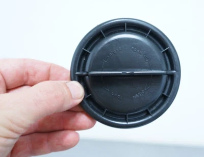 Tapa Trasera Luz Pequeña Audi A4 A5 BMW X5M X6 Mercedes C CLK CLS E GL ML GLA SLK Foto 1 de 4