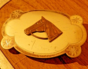 DE COLECCIÓN ANTIGUO WESTERN CABEZA DE CABALLO HEBILLA CINTURÓN CEPILLADO CROMO NIQUELADO RELIEVE - Imagen 1 de 6