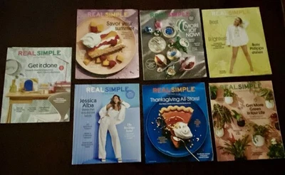 Lot 7 Magazines REAL SIMPLE 2023 - 2024 - Image 1 of 4