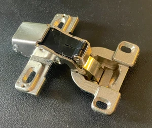 MEPLA Cabinet Hinge 511.243.01.92,698.243.59.00 | 697.043.59.00, Austria • - Picture 1 of 13