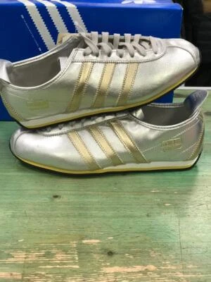 ADIDAS MARATHON VIN Pezzo da collezione vintage - Immagine 1 di 4
