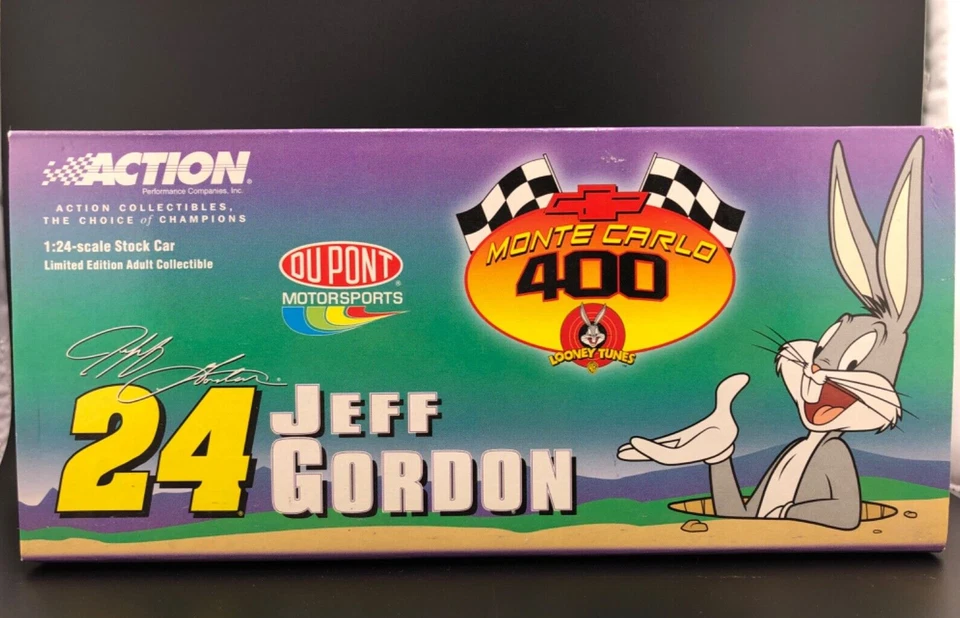 Jeff Gordon #24 DuPont / Looney Tunes 2001 Monte Carlo 1 24 scale Action 101658