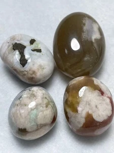 75gNatural green cherry blossom Agate Gem k36 - Picture 1 of 12