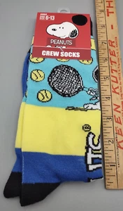 Peanuts Adult Size 6-13 Snoopy Graphic Novelty Crew Socks 1 Pack - Picture 1 of 2