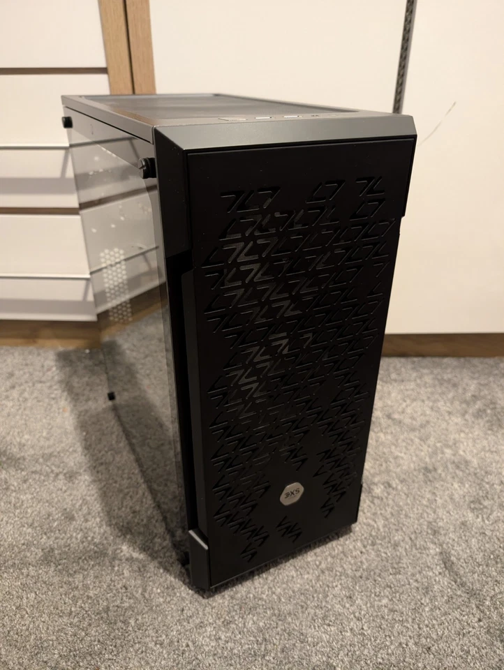 Corsair iCUE 220T RGB Tempered Glass Mid-Tower ATX Gaming Case with Airflow Fans - Image 1 of 1