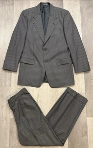 Traje Vintage Valentino Gris Mezcla Lana/Seda Rayas - Blazer (40L) Pantalones (32) - Imagen 1 de 13