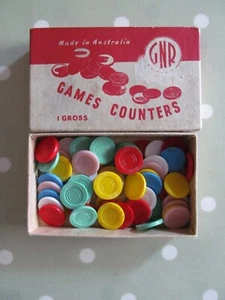 VINTAGE SET OF GAMING COUNTERS IN A BOX - MADE IN AUSTRALIA ? - Picture 1 of 6