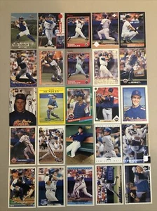 Todd Hundley ⚾️ New York Mets Baseball Cards ⚾️ 25 Card Lot w/ RC ⚾️ - Picture 1 of 12