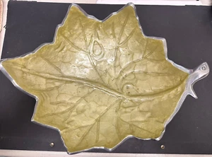 Julia Knight Leaf Bowl X4730026 - Picture 1 of 4