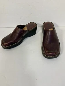 BORN Clog Shoes B6078 Red Brown Leather Slip On Sz 8 EU 39 Square Toe - Picture 1 of 9