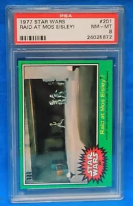 1977 TOPPS STAR WARS # 201 Raid a Mos Eisley! PSA 8 NM-MT # 24025672 - Foto 1 di 2