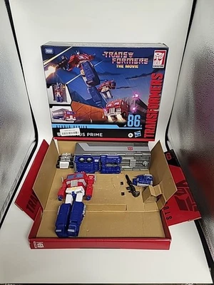 Transformers Studio Series 86 Optimus Prime - Image 1 of 4