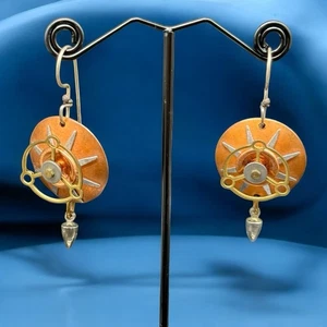 Orecchini pendenti vintage in rame firmati steampunk brutalista boho metallo misto - Foto 1 di 11