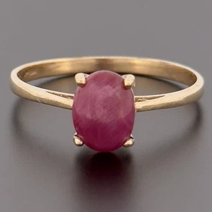 9ct Yellow Gold Ruby Solitaire Ring Size R Hallmarked - Picture 1 of 10