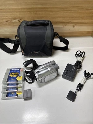 Panasonic VDR-D300 Leica Dicomar Video Camera - Mini DVD & SD - Bundle. Tested - Image 1 of 4