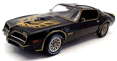 Greenlight 1/18 Scale 19098 - 1977 Pontiac Firebird Trans Am - Black - Image 1 of 4