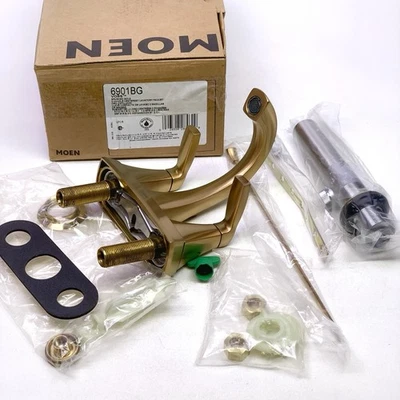 Moen 6901BG Voss Doble Manija Juego de Centro Baño Lavabo Grifo Dorado Cepillado Foto 1 de 4