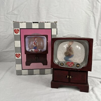 I Love Lucy Edición Limitada Musical TV Globo de Nieve Canción Temática Vandor Nuevo en Caja Foto 1 de 4