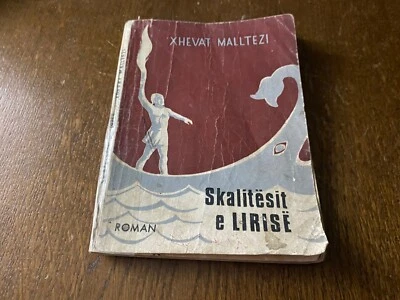ALBANIAN BOOK SKALITESITE LIRISE #287 BY XHEVAT MALLTEZI 1976 NOVEL - Image 1 of 4