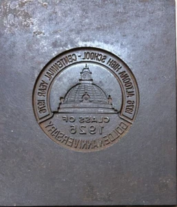 Vintage Mold Altoona High School Centennial Year Class of 1926 - Lapel Pin (?) - Picture 1 of 7