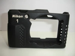 Nikon CF-N6000 Silicone Jacket for AW1 Camera, Black - Picture 1 of 6