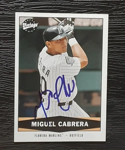 MIGUEL CABRERA TIGERS SIGNED AUTOGRAPHED 2004 UPPER DECK VINTAGE BASEBALL CARD - Picture 1 of 2